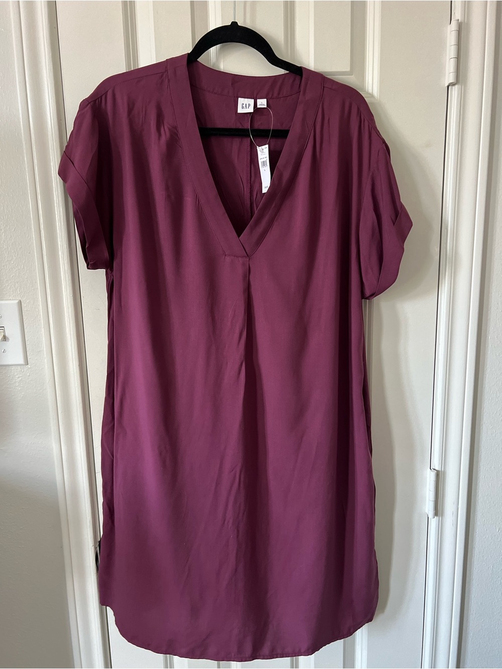 GAP Women's V-Neck Short Sleeve Tunic - Plum